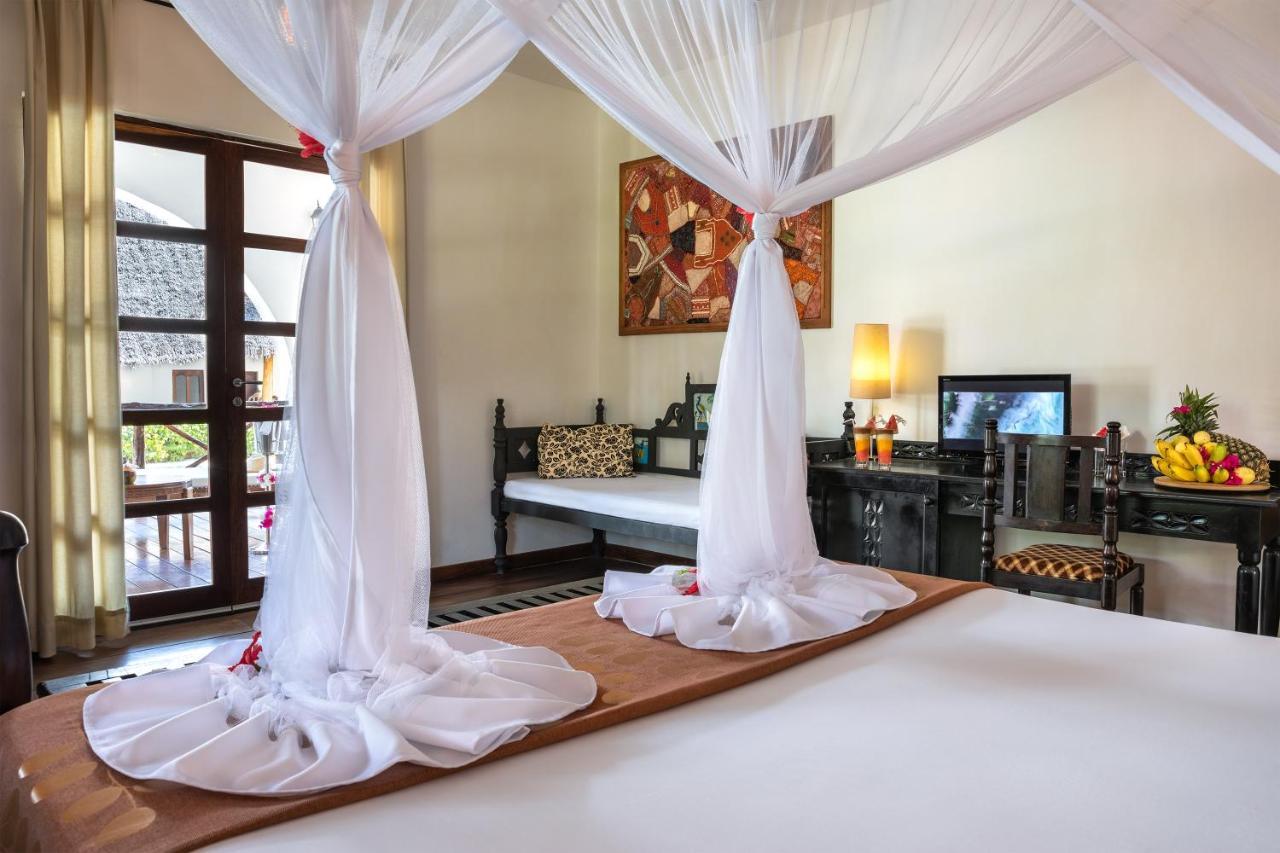 Next Paradise Boutique Resort Pwani Mchangani Kültér fotó