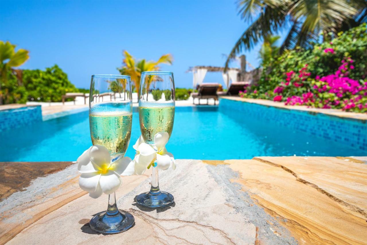 Next Paradise Boutique Resort Pwani Mchangani Kültér fotó