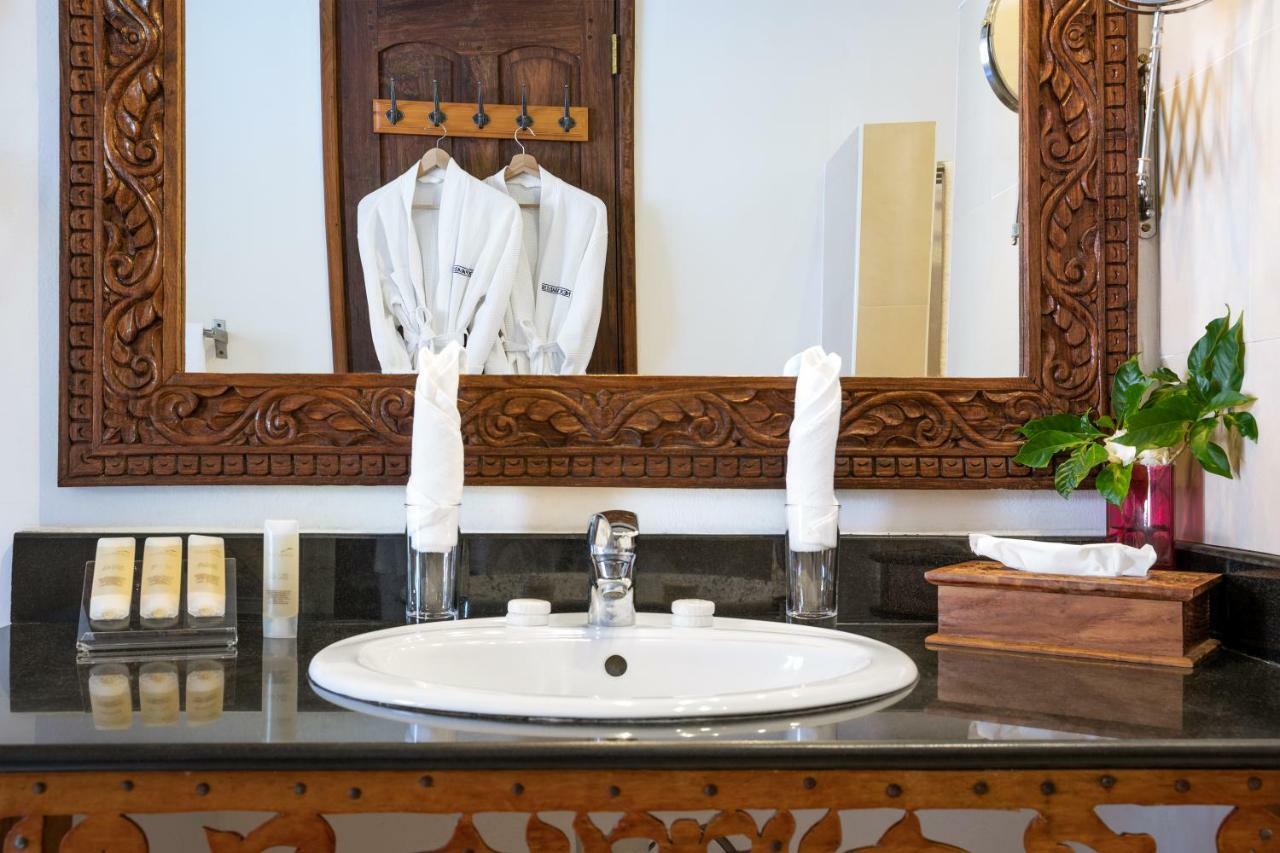 Next Paradise Boutique Resort Pwani Mchangani Kültér fotó